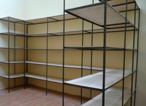 Стеллажи из профильных труб просты и надежны