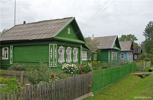 Крестьянская изба и домовая резьба. Наличники