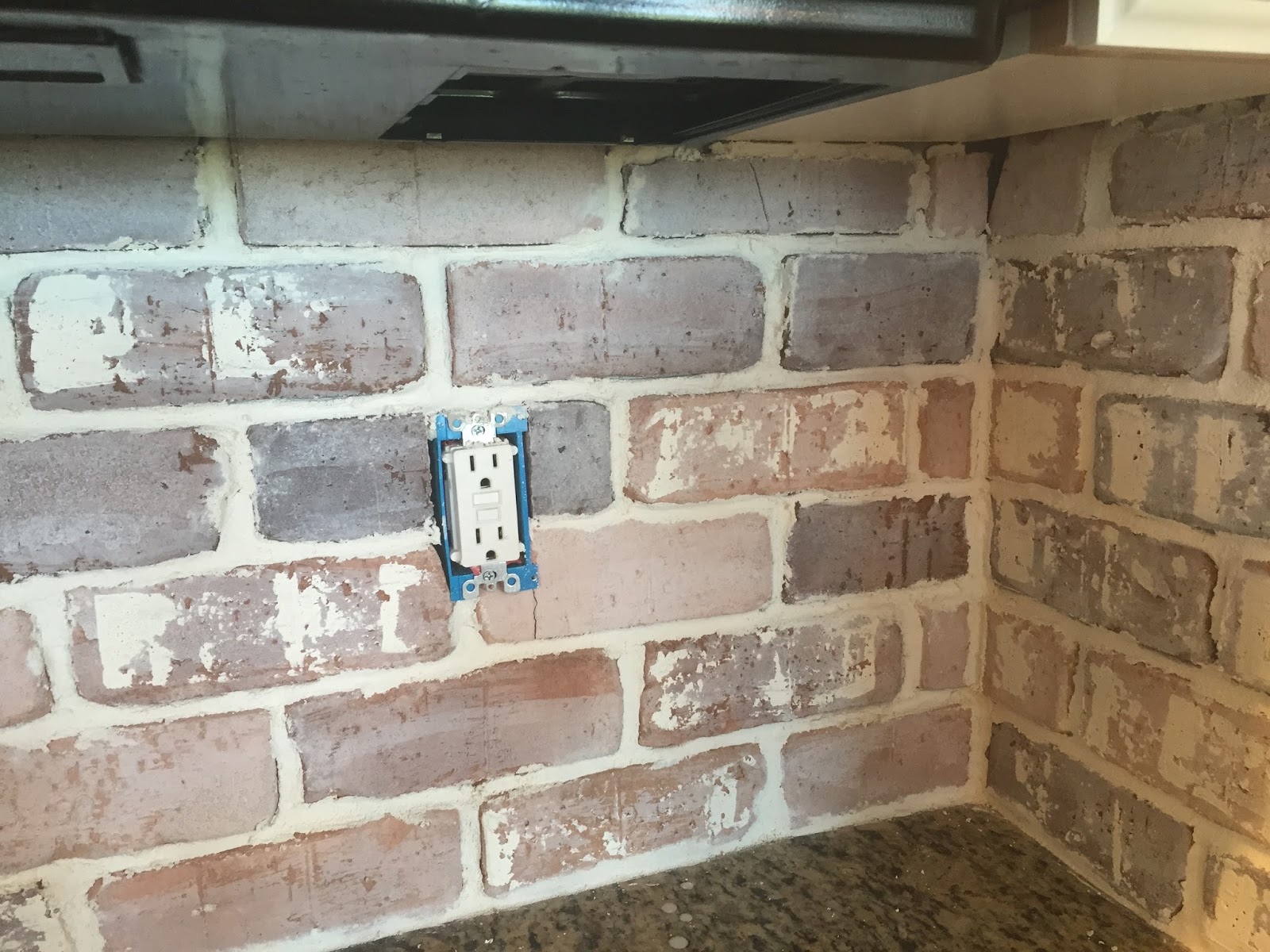 Do-It-Yourself Brick Veneer Backsplash