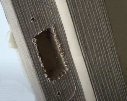 Установка ответной планки замка Установка ответной планки замка